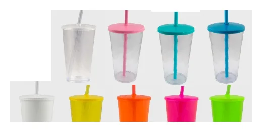 Copo Mega Drink com tampa e canudo